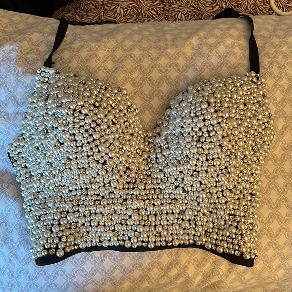 Super cute festival too with rhinestones and pearls